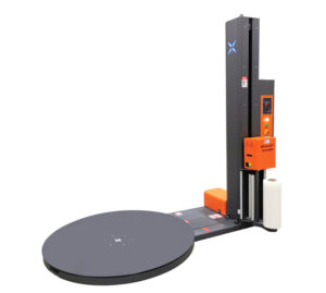 Filmeuse SMARTWRAP X2 PRE-STRETCH avec balance, avec plateau tournant et chariot porte-bobine sur la colonne